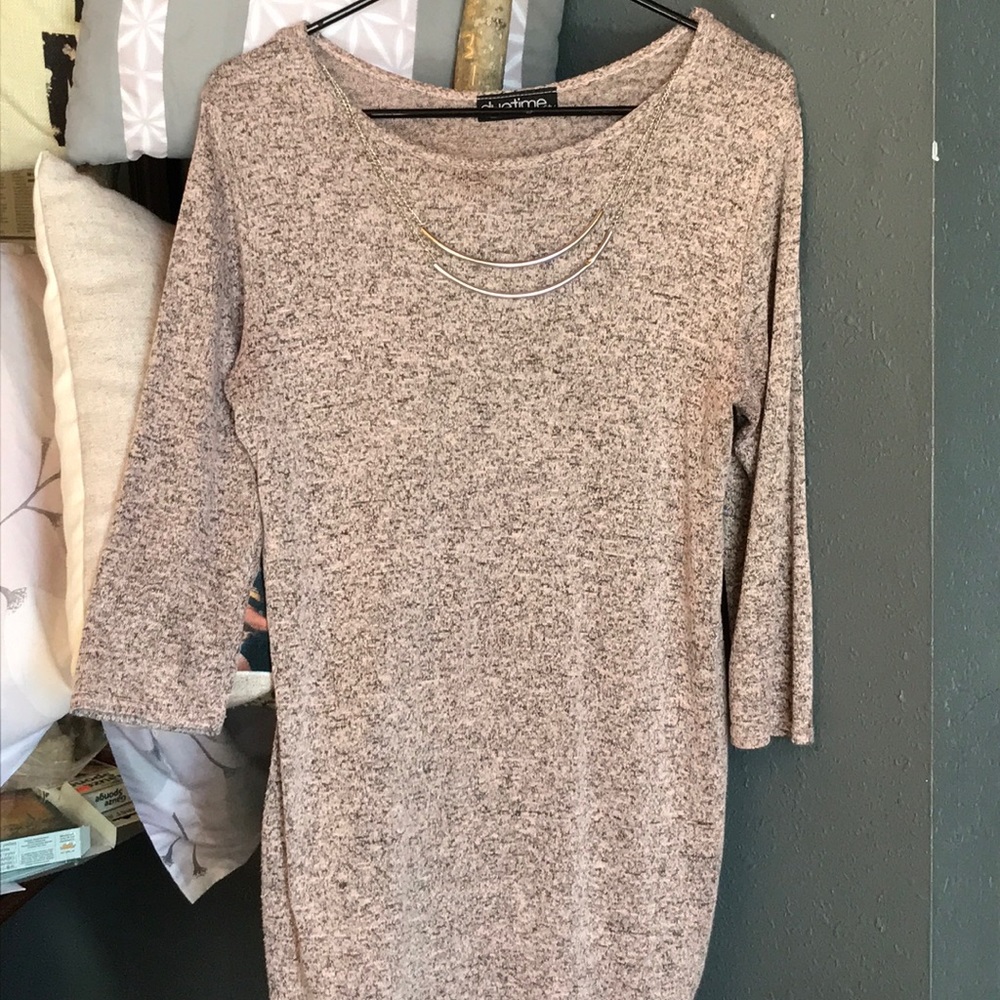 Elegant maternity sweater ✨